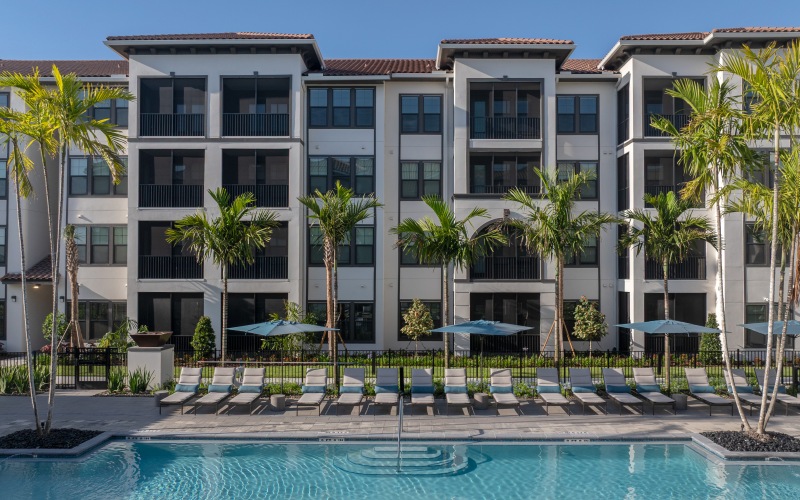 Resort-style swimming pool